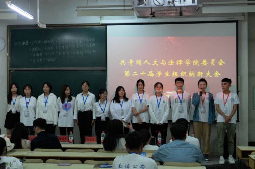 运营.jpg